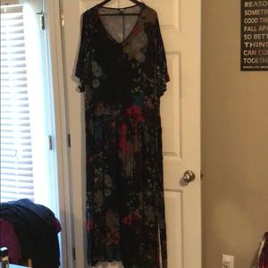 Roaman’s maxi dress with tie waist 4x